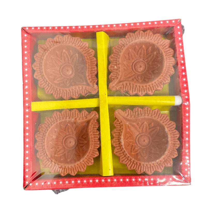 Traditional Clay Diyas Design 2 4pk