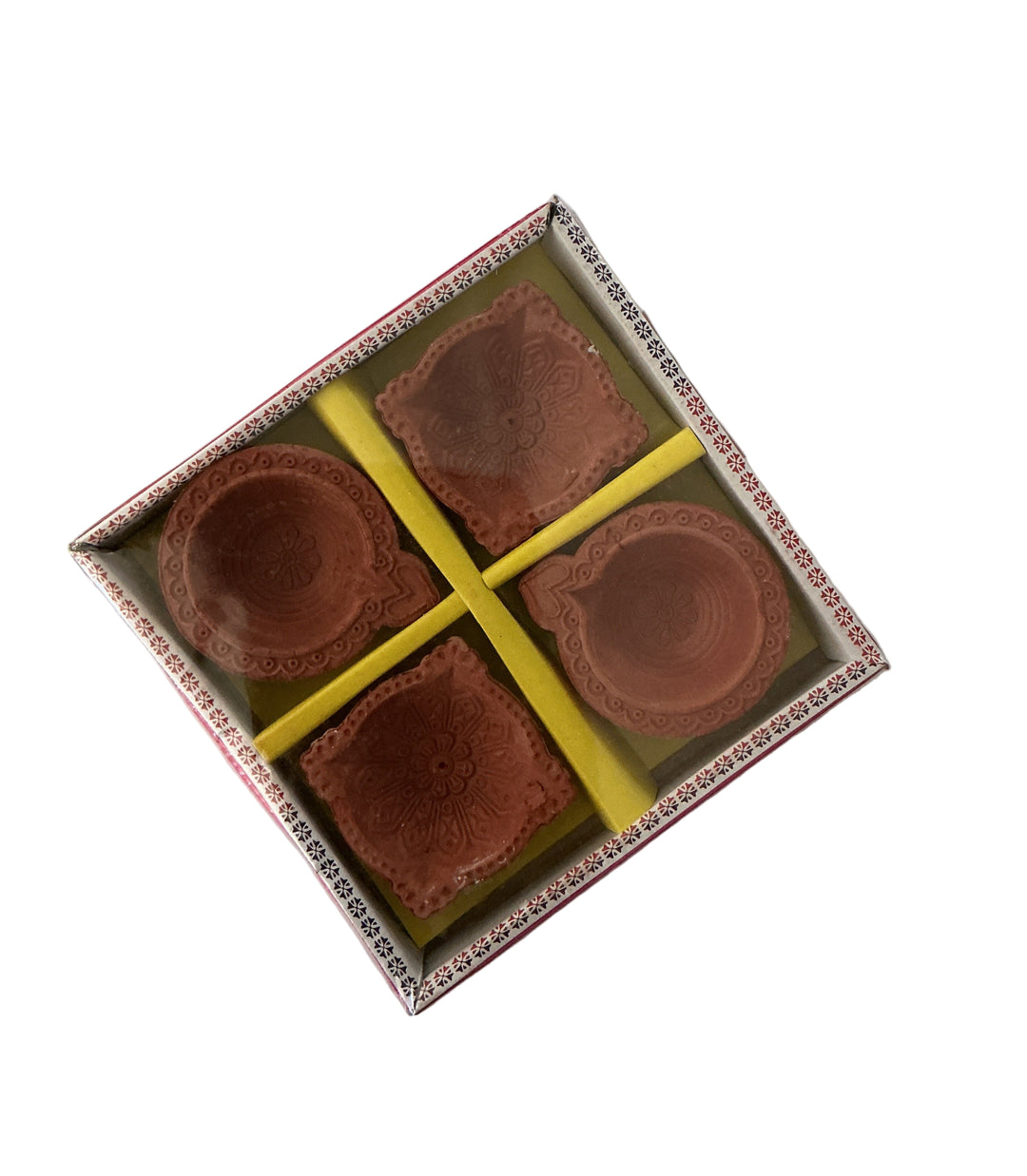 Diwali Traditional Diyas 4 Pack AT2